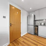 Slateford 2 Bedroom Apartment - Edinburgh