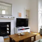 2 Bedroom Flat In New Town