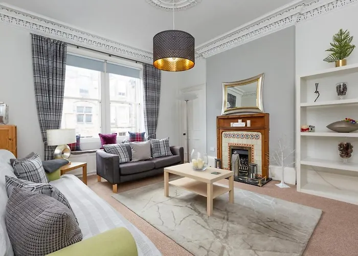 Spacious 3 Bed Home In Marchmont