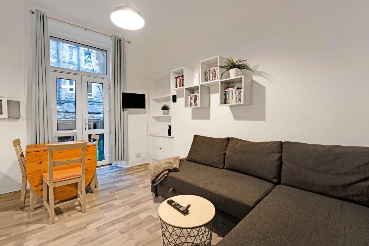 And Modern With A Garden Apartment EDI