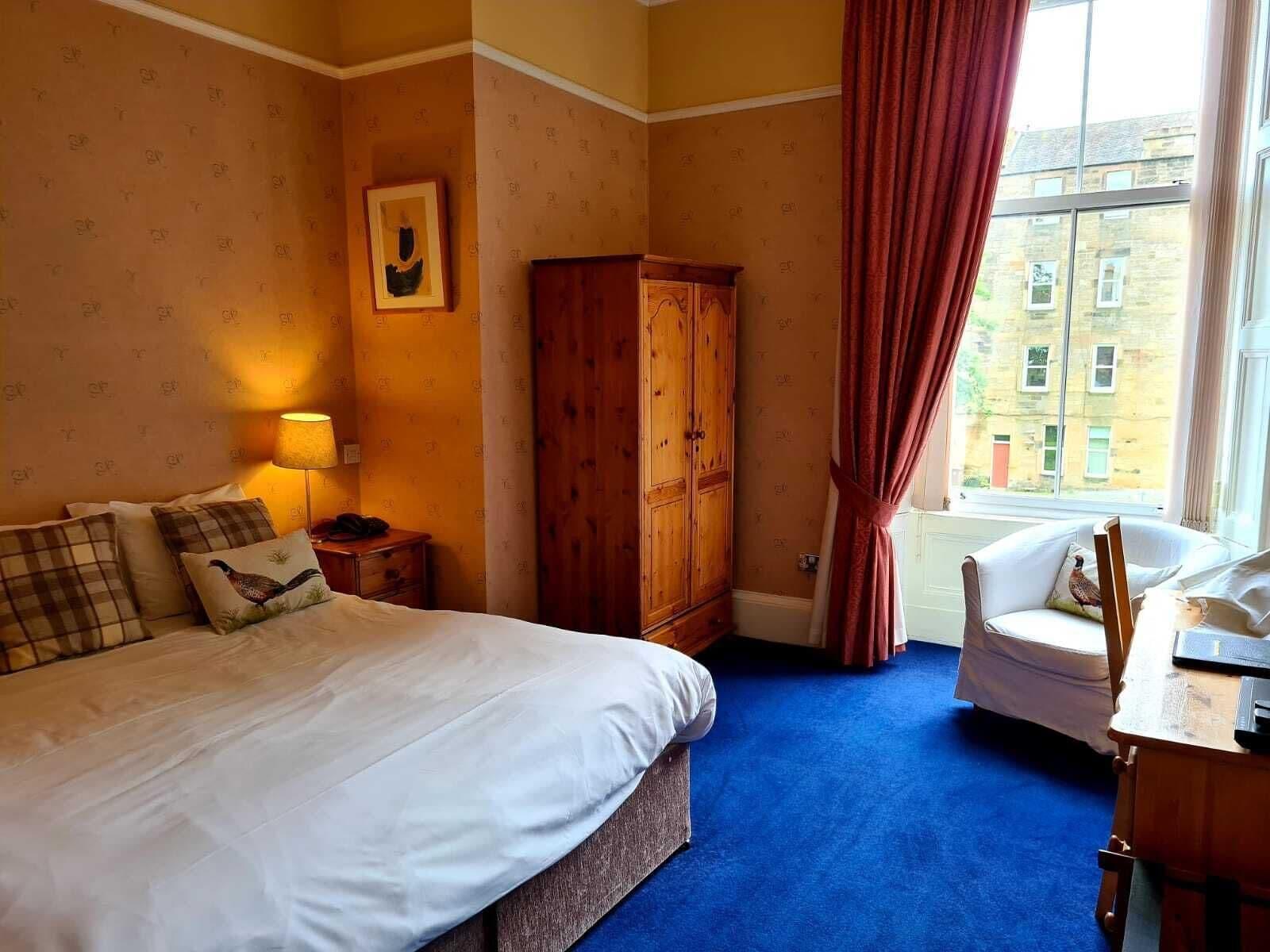 Ceilidh-donia Hotel Edinburgh