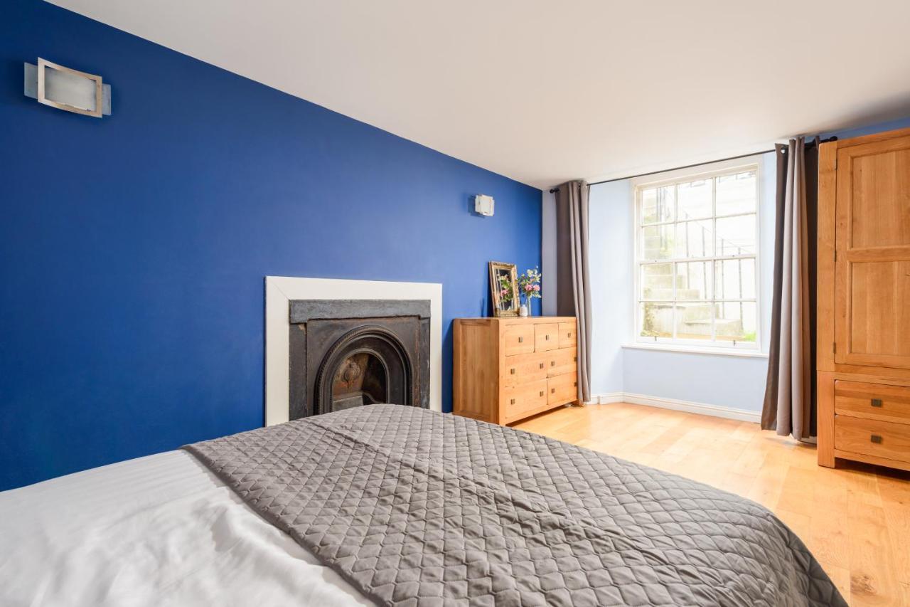 Apartment 2br New Town Garden EDI