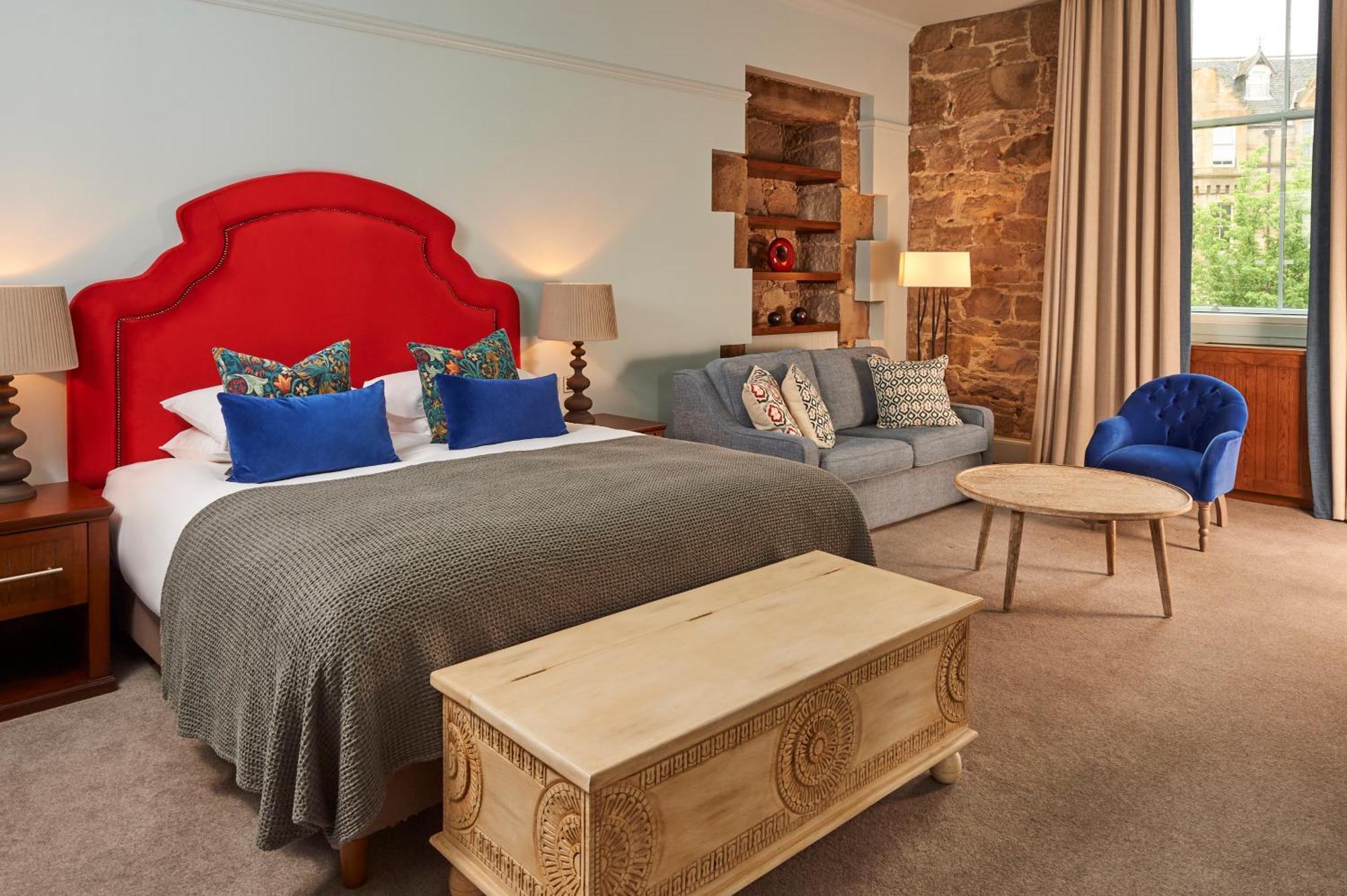 Du Vin Hotel 4*