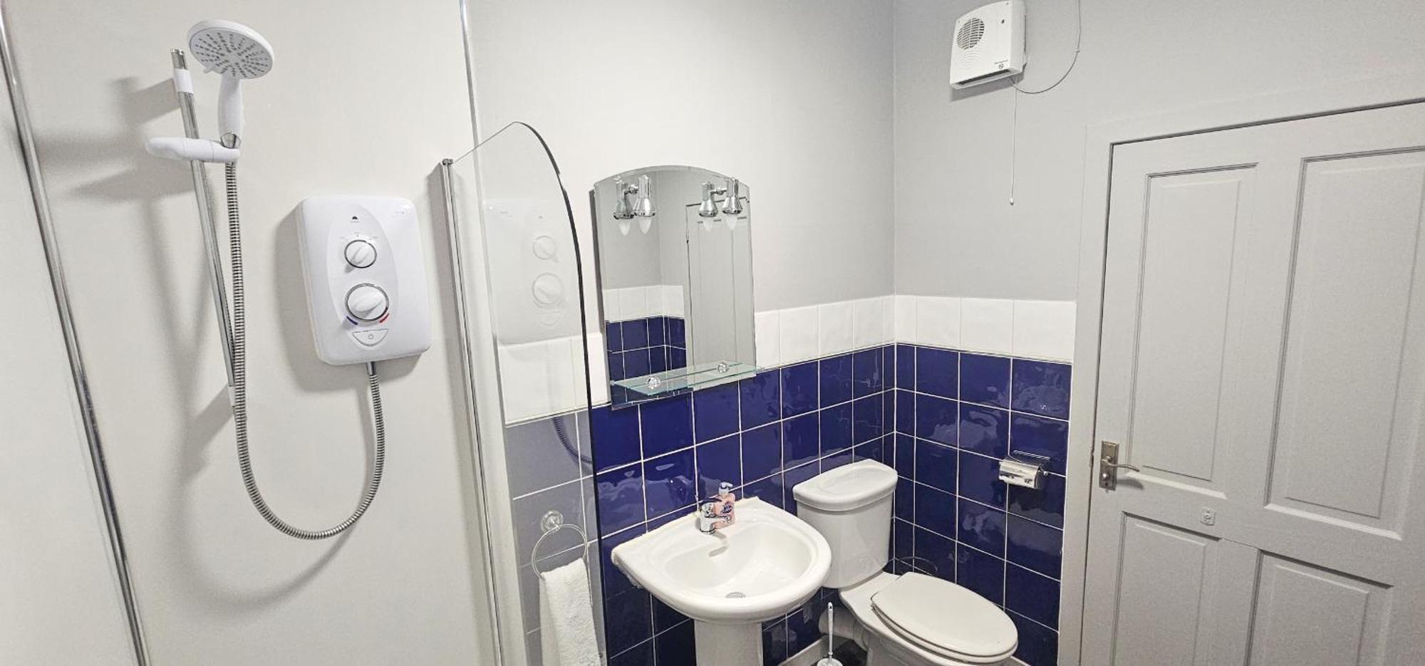 Royal Mile - Bright 2 Bedroom Edinburgh