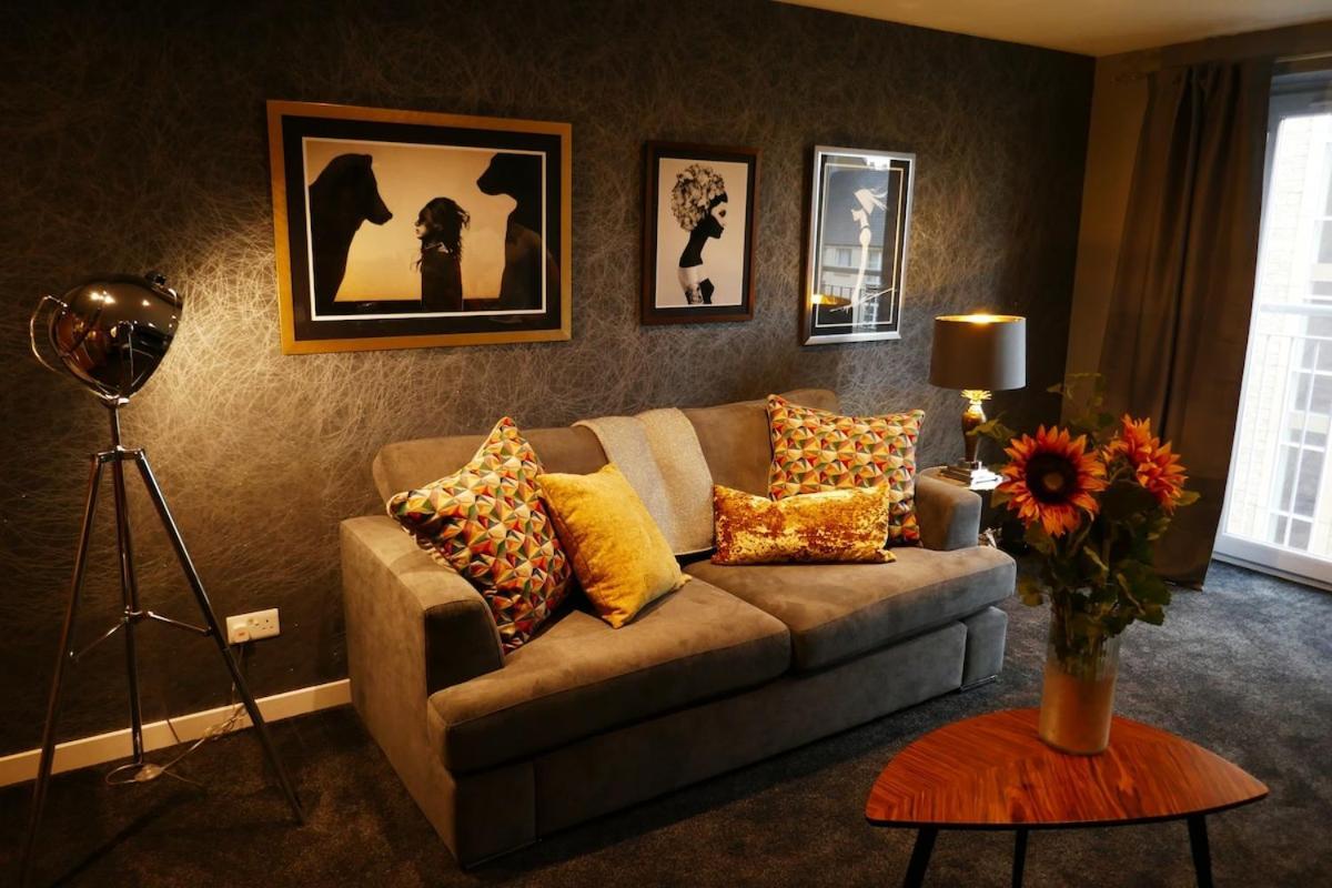 Apartment Modern Chic Apartment, Lift Access & Free Parking Edinburgh