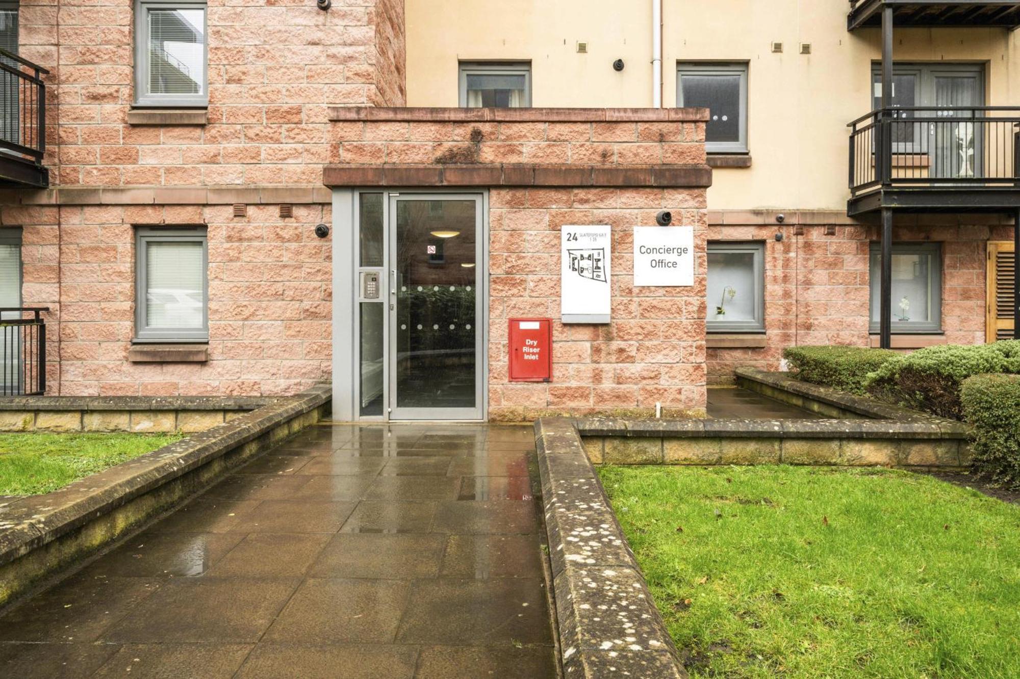 Slateford 2 Bedroom - *