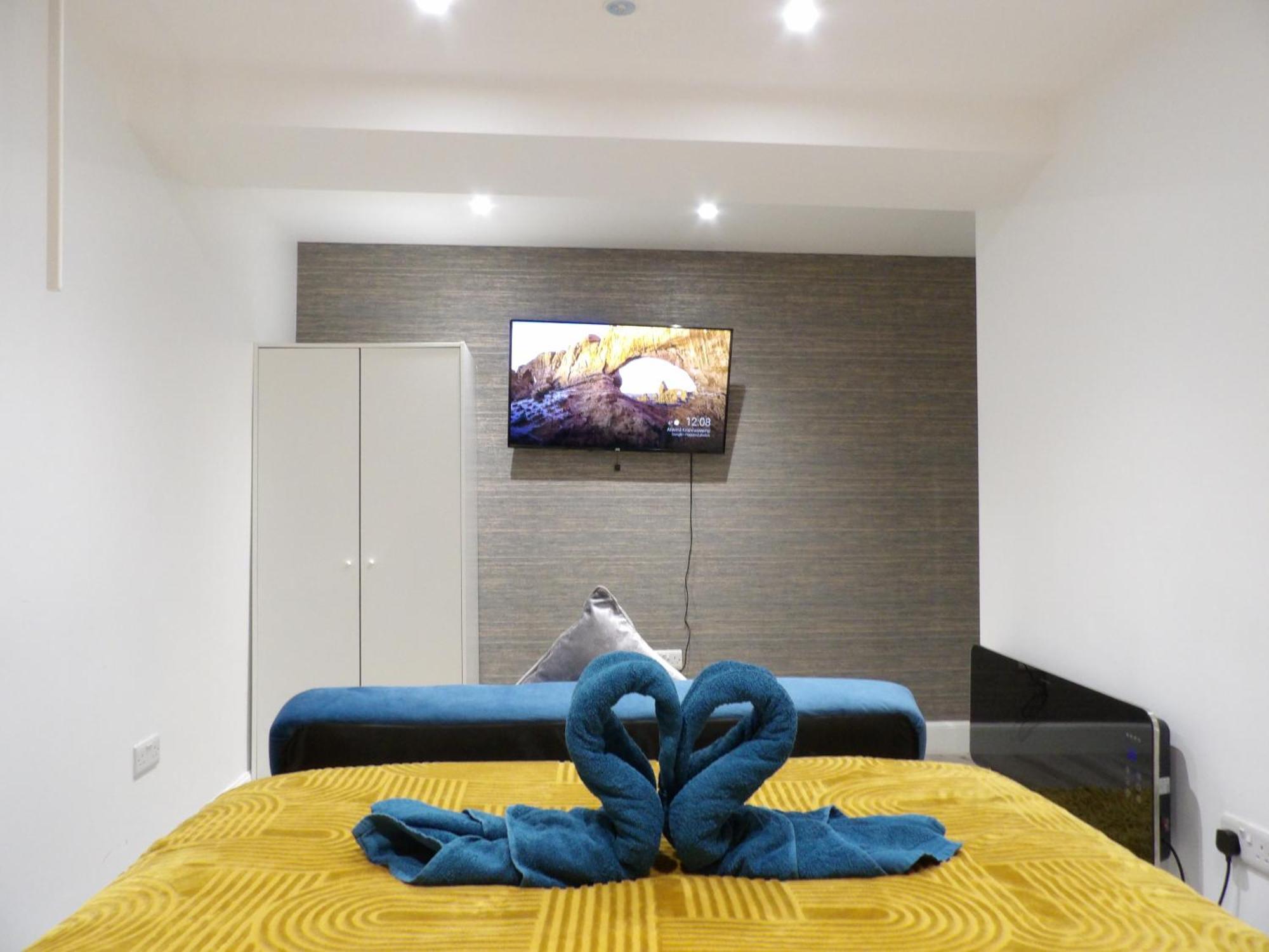 Montgomery Lovely 3 Bedroom With Private Garden In Centre Apartment Edinburgh