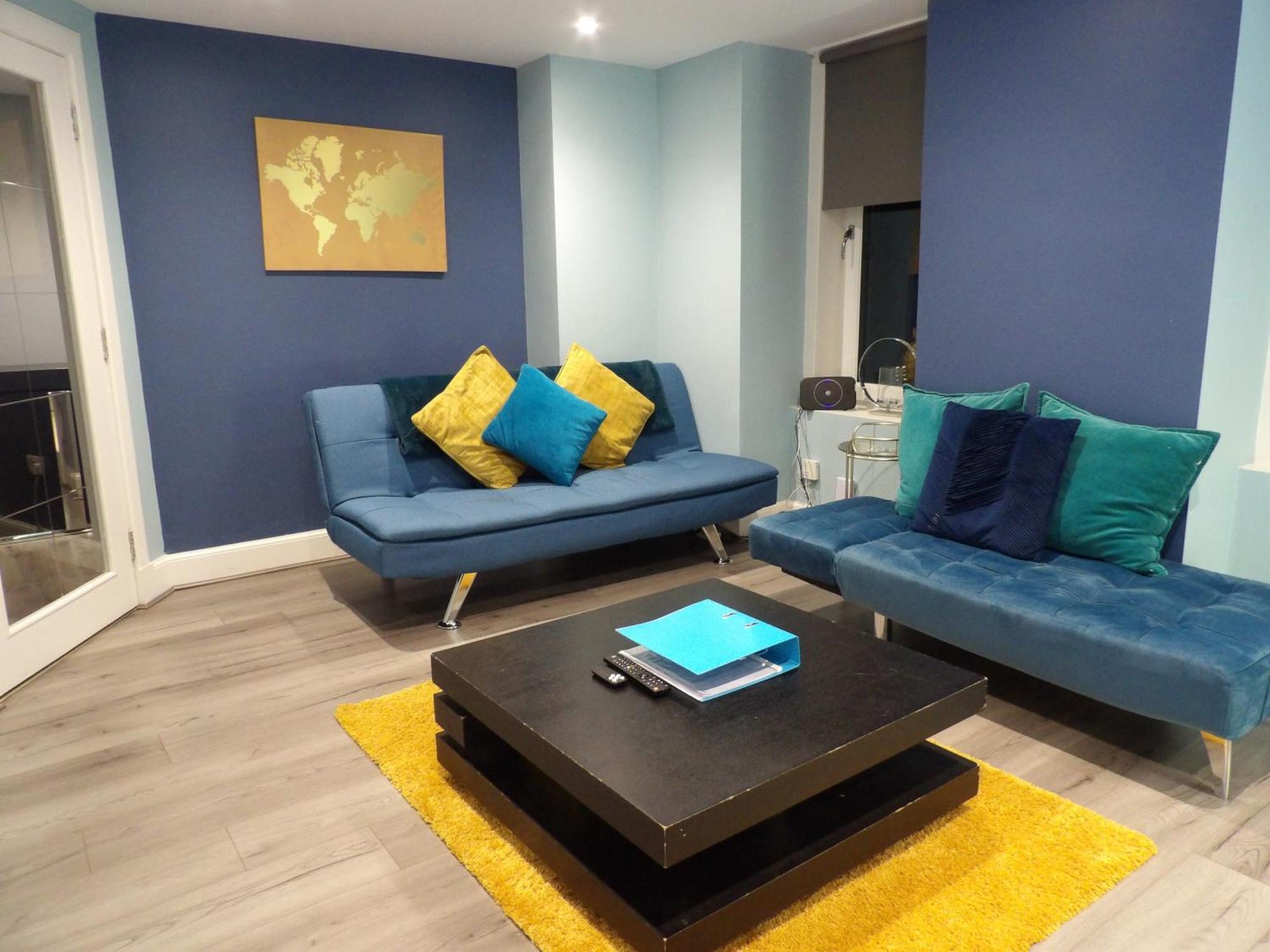 Montgomery Lovely 3 Bedroom With Private Garden In Centre Edinburgh