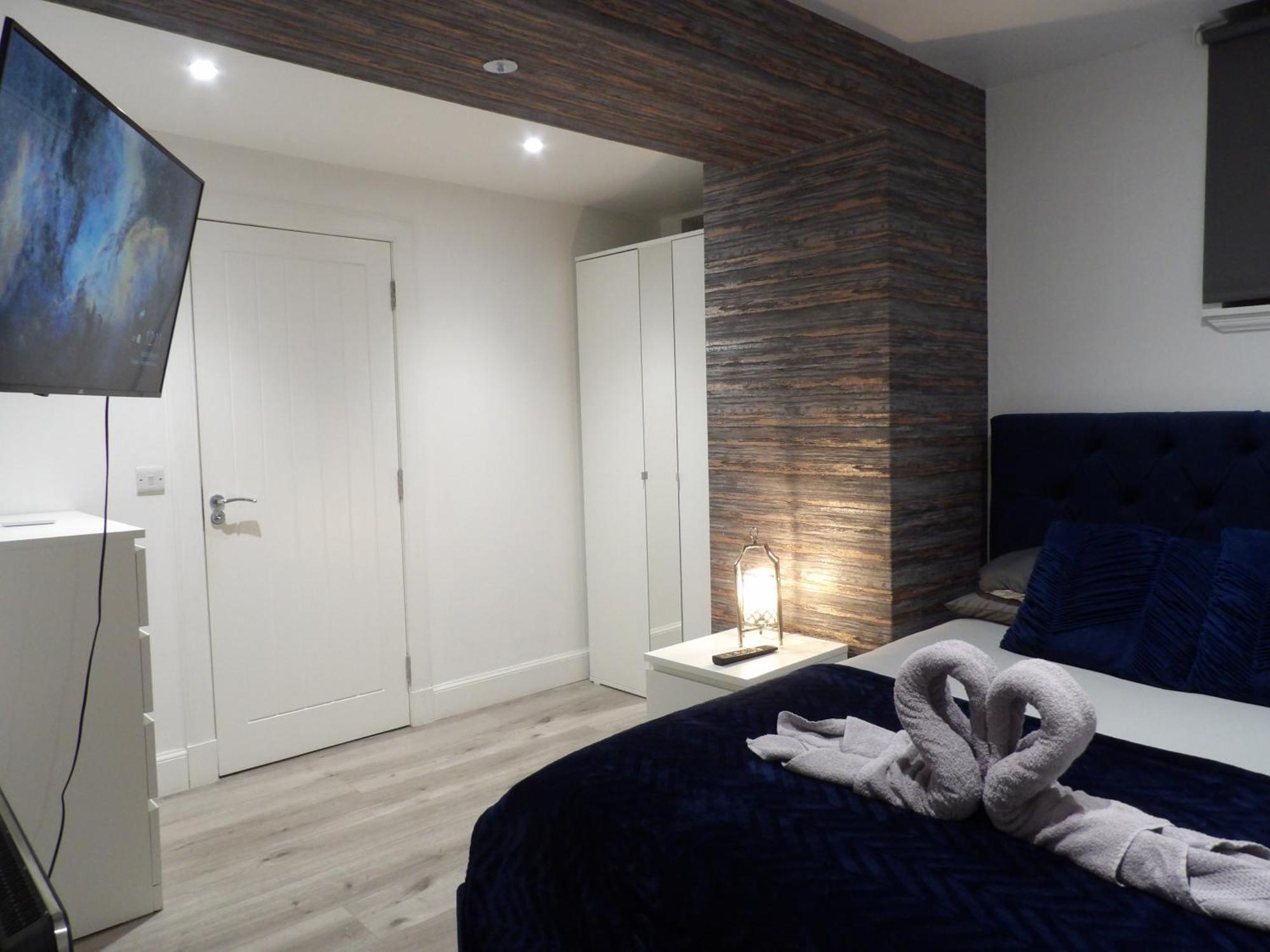 Montgomery Lovely 3 Bedroom With Private Garden In Centre * Edinburgh