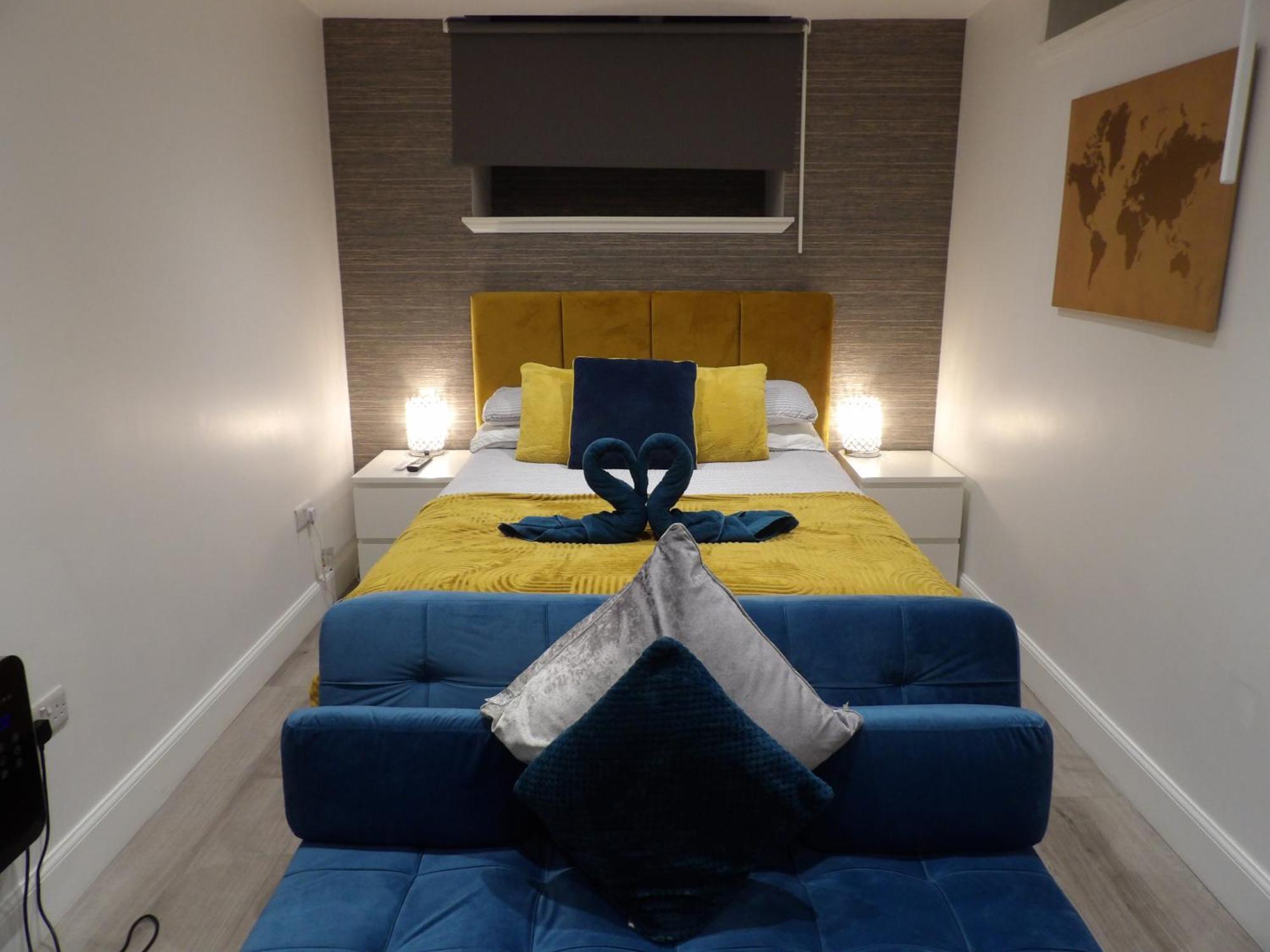 Apartment Montgomery Lovely 3 Bedroom With Private Garden In Centre *