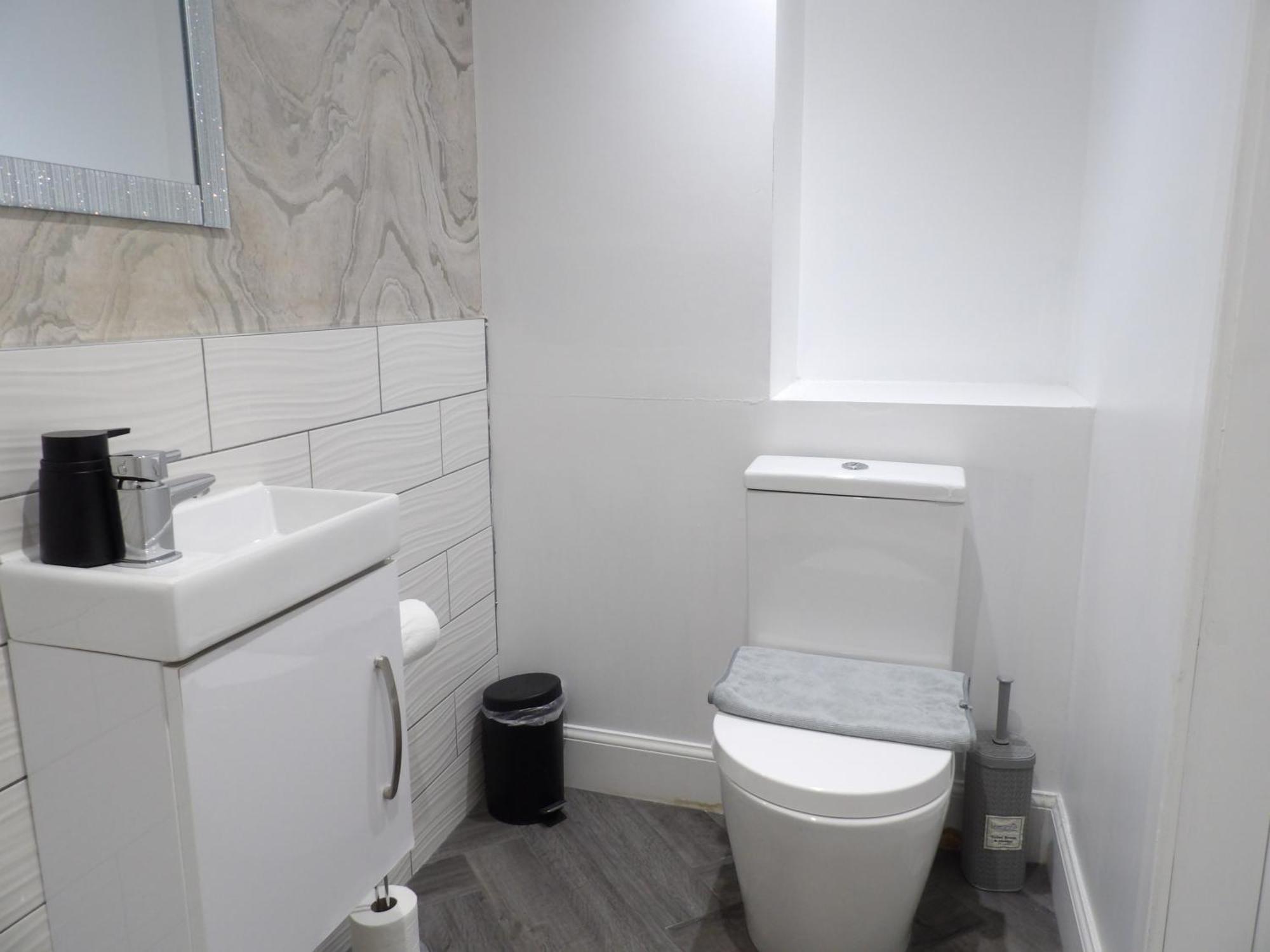 Apartment Montgomery Lovely 3 Bedroom With Private Garden In Centre *