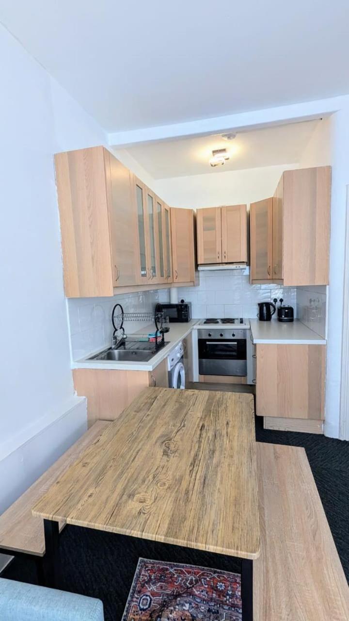 2 Bedroom Flat In