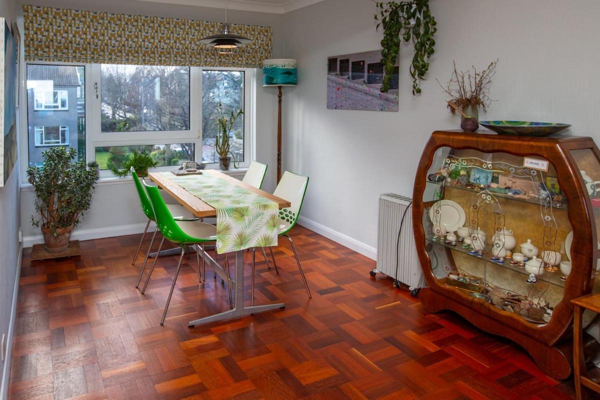 Apartment Mid-century Gem Steps From The *