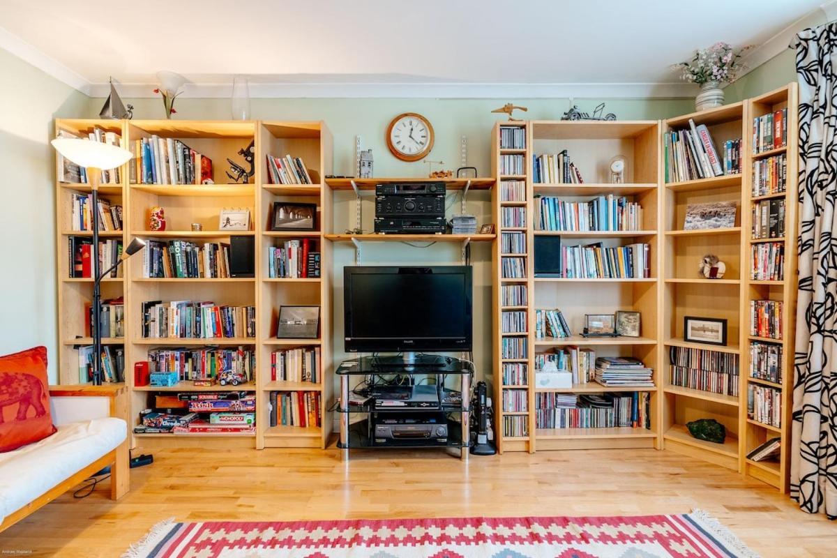 Homely 2-bed Free Park Apartment Edinburgh