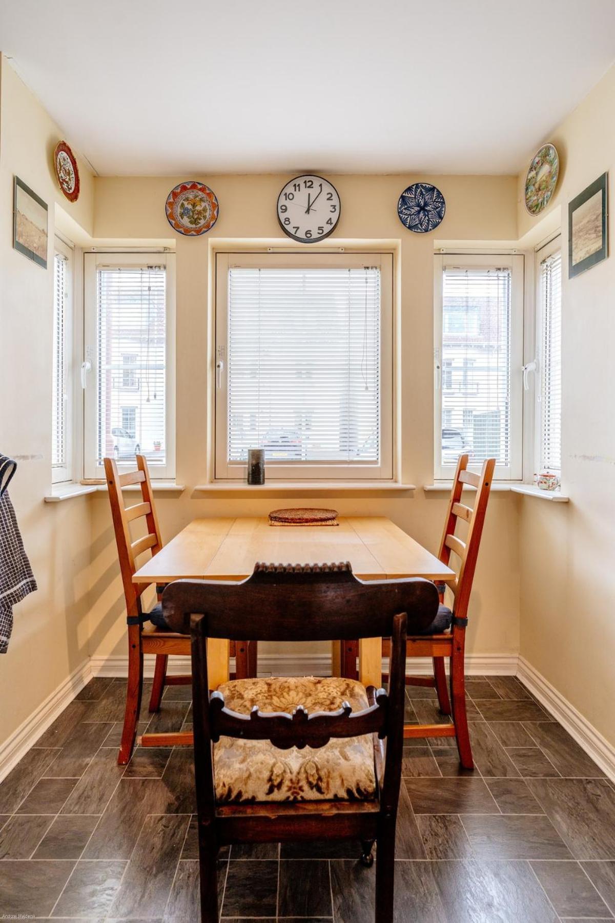 Apartment Homely 2-bed Free Park