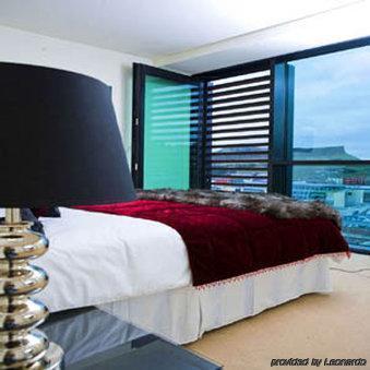 Princes Street Aparthotel EDI