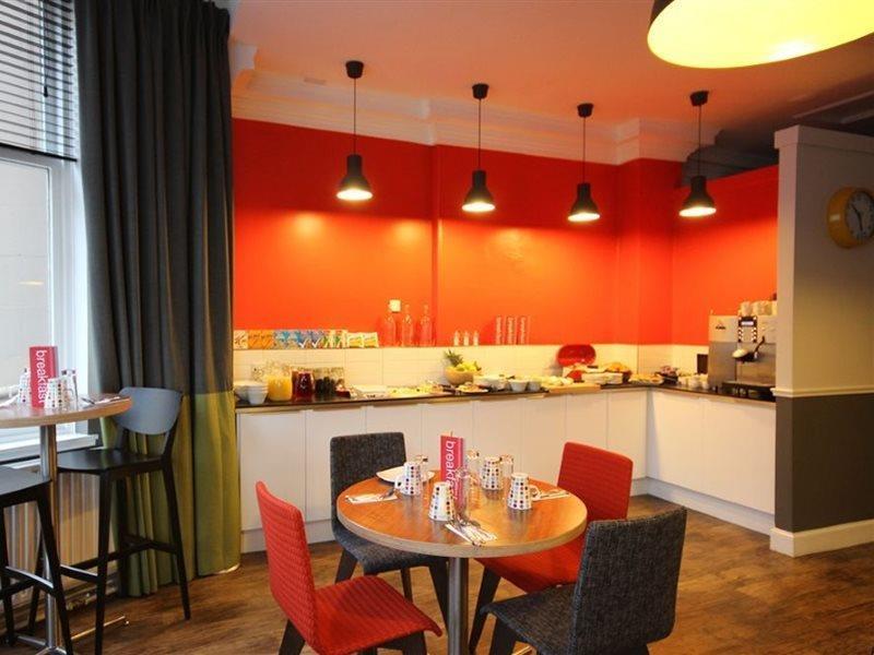 Cityroomz Edinburgh 3*