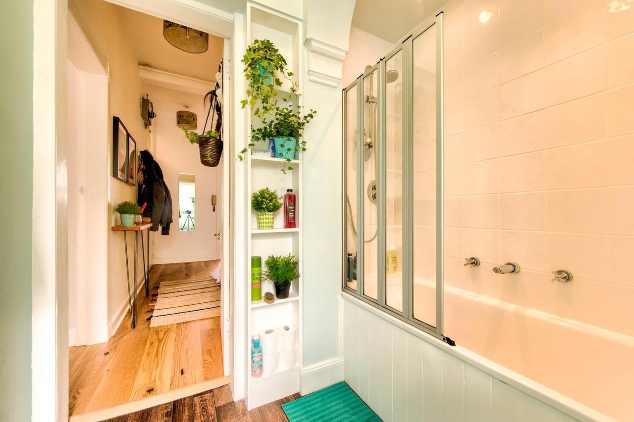 Apartment Bright And Airy In Canonmills
