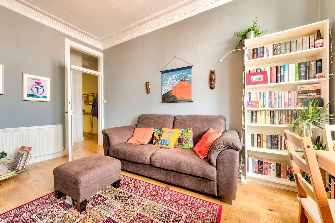 Bright And Airy In Canonmills Apartment