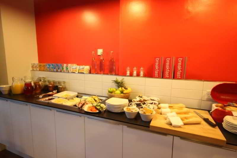 Hotel Cityroomz Edinburgh 3*