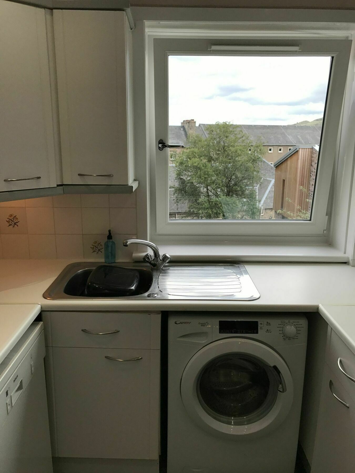 Apartment Chessels Court Edinburgh