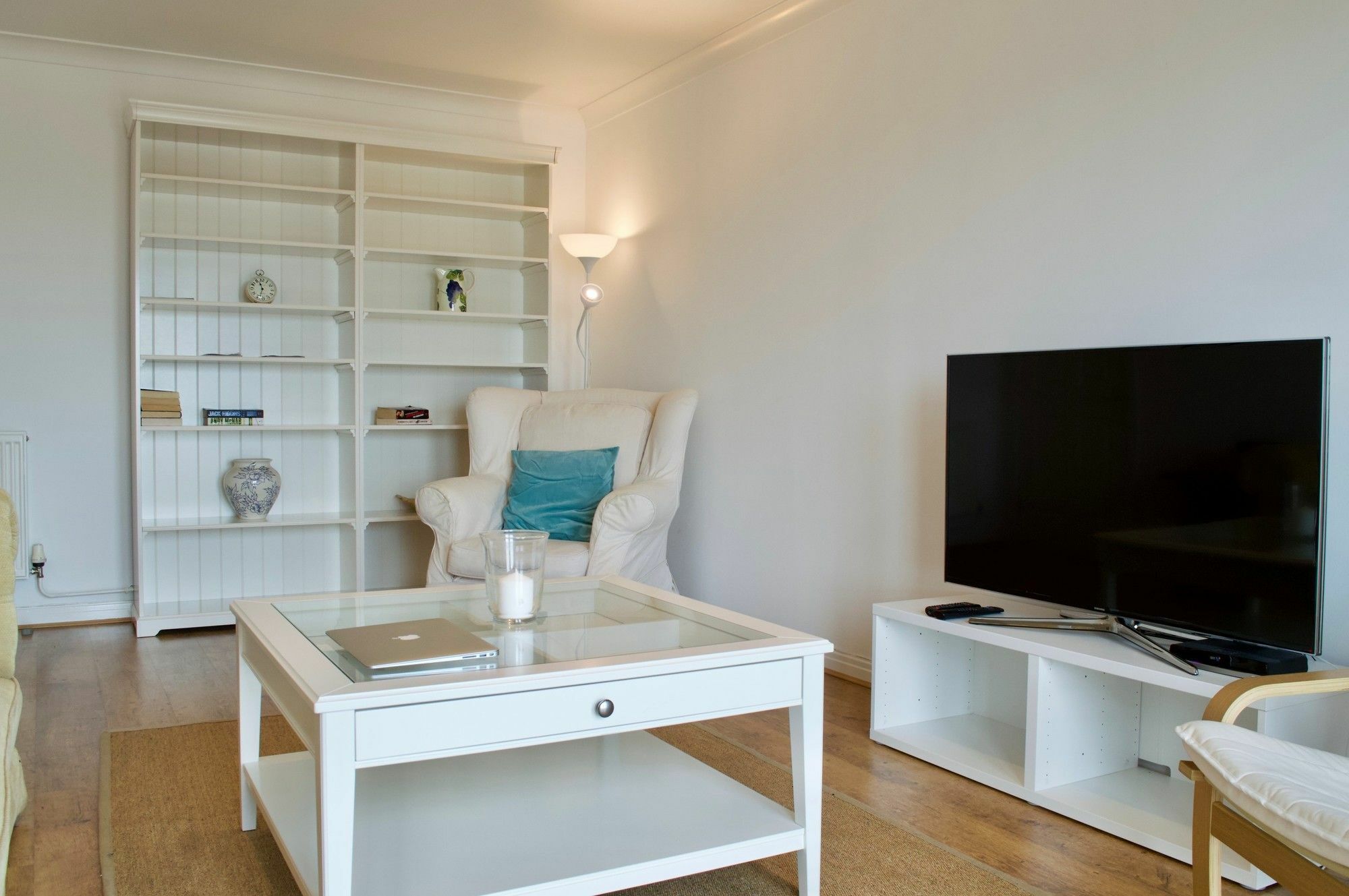 Spacious Flat In Stockbridge * Edinburgh