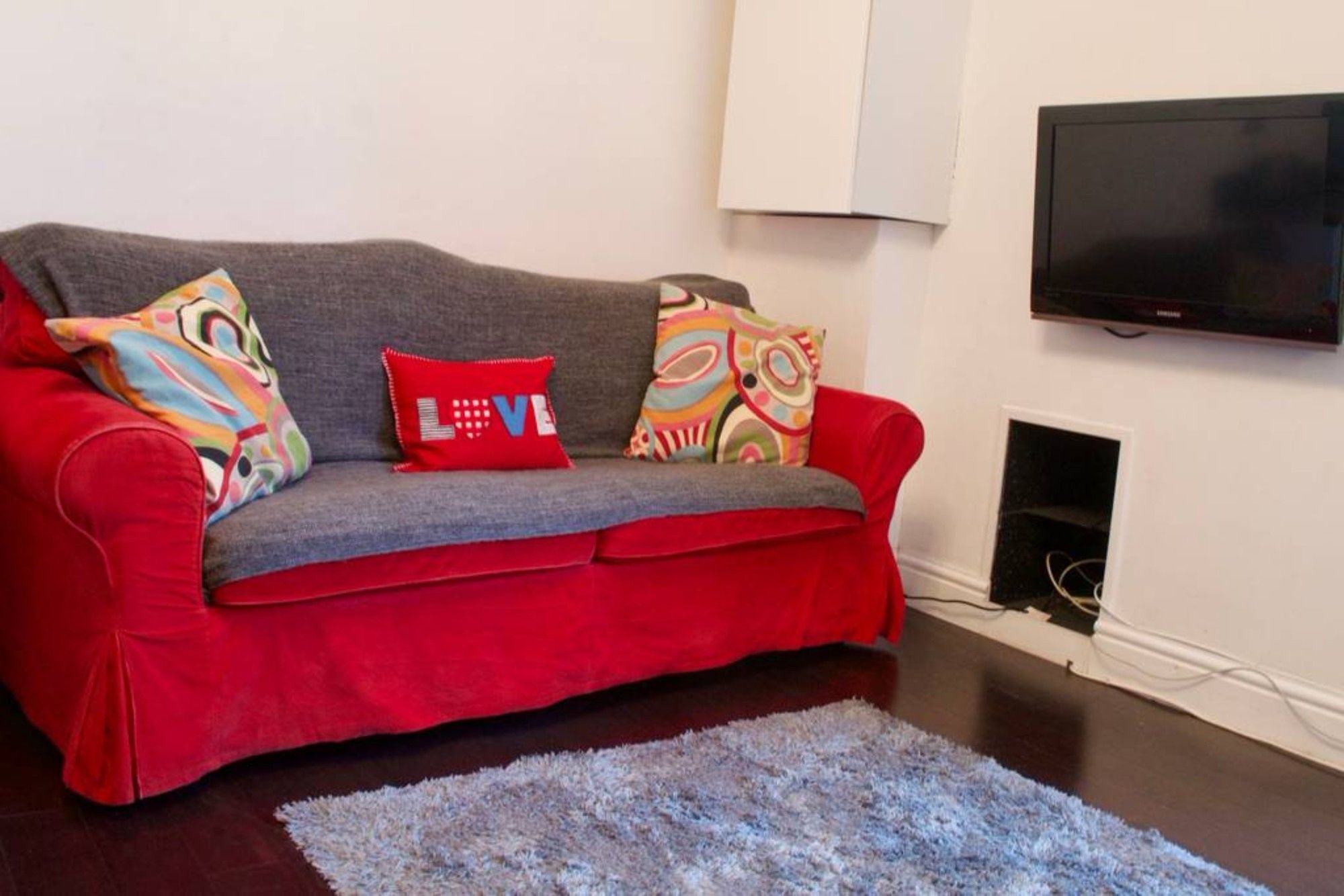 2 Bedroom Flat Near Centre Edinburgh