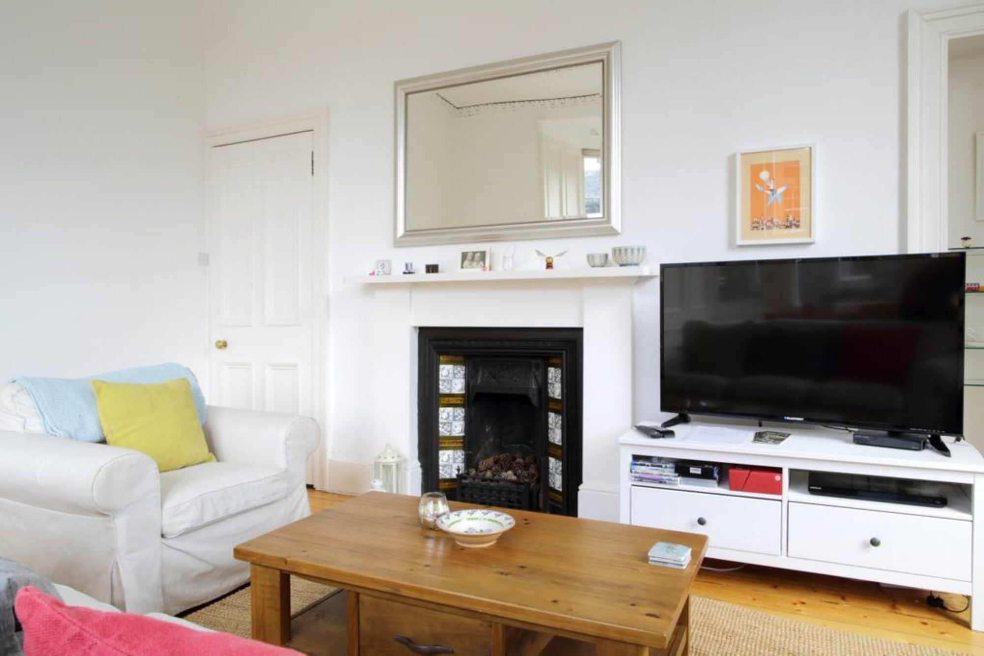 2 Bedroom Flat In New Town * Edinburgh