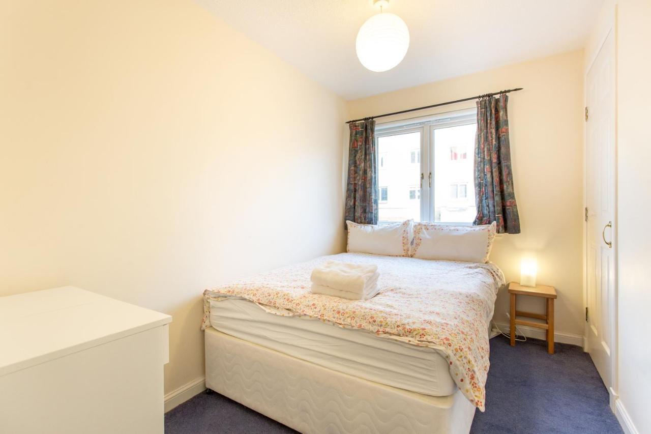 Central & Stylish 3 Bedroom, 2 Bath, Free Parking *