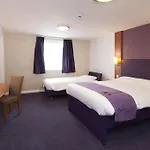 Premier Inn Edinburgh Princes Street