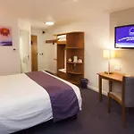 Premier Inn Edinburgh Princes Street