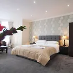 Palmerston Suites