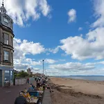 Craigey Beach Home