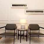 Joivy Stylish Flat Near Calton Hill