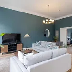 Dragon Suites Luxury Serviced Apartments At Albyn Place