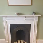 Georgian Townhouse In City Centre