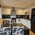 The Bonnington Abode
