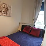 Summer Apartment Edinburgh Meadows