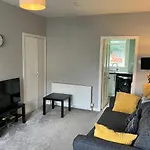 2 Bed Flat Near Murrayfield