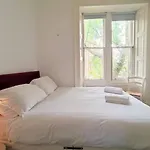 Magic Of Meadows 4 Bedroom Spacious Flat