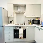 Cosy City Centre Apartment