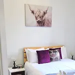 Montgomery Central Apartment