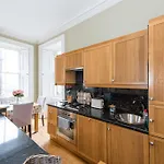 Castle Rock Apartment