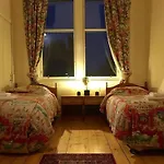 Menzies Apartment