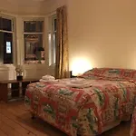 Menzies Apartment