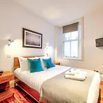 Amazing Views! North Bank Street Luxury Apartment