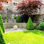 Deluxe Edinburgh Retreat Apartment