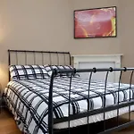 1 Bedroom Apartment Near Royal Mile