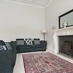 Gloucester Place Georgian Apartment