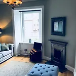 Wardlaw Terrace